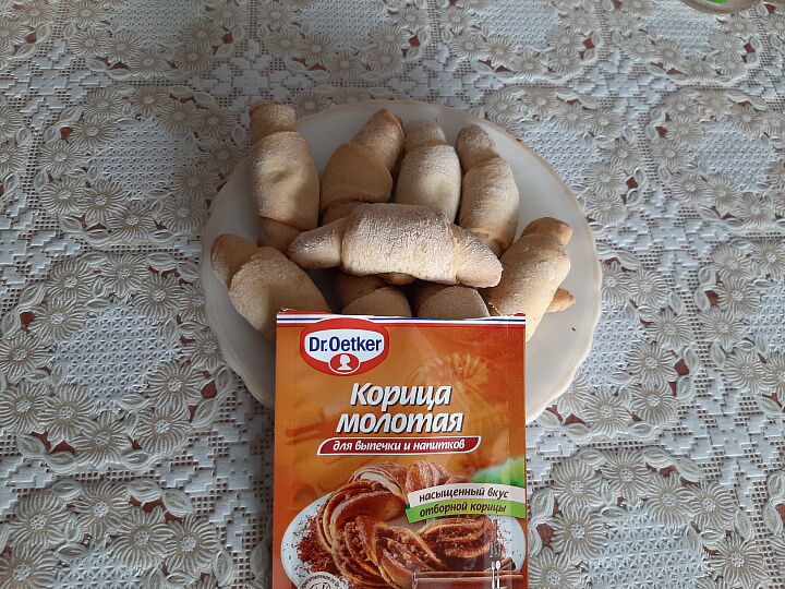 Рогалики с корицей на маринаде фото