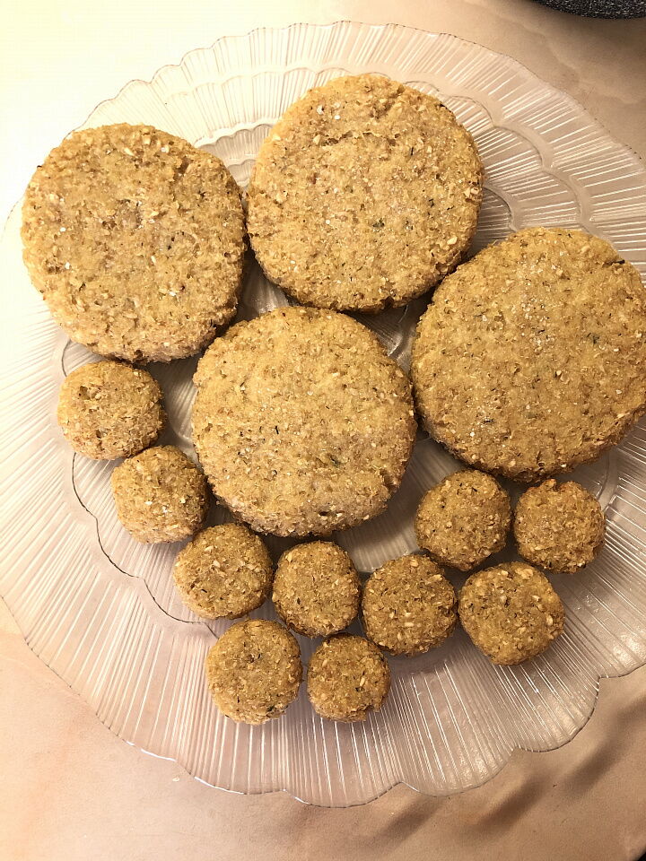 Капустные оладьи  фото