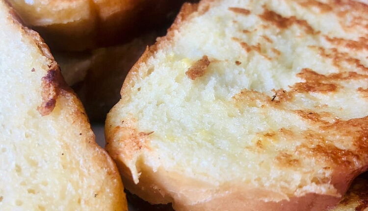 Гренки с сахарной пудрой 