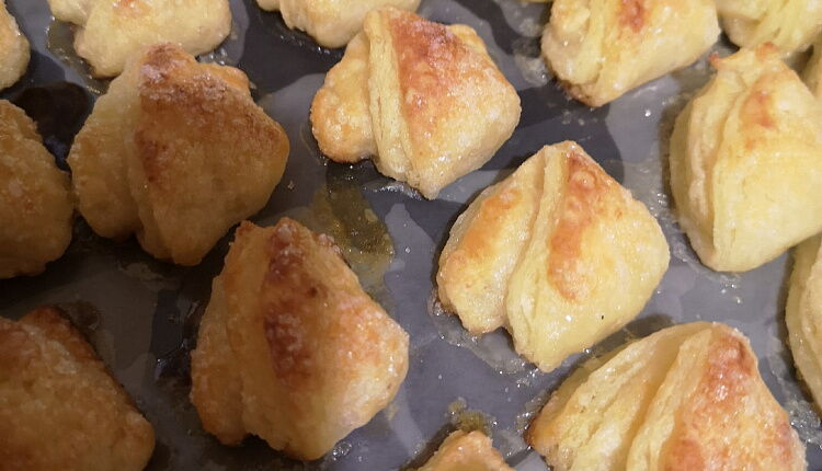 Творожные печеньки с сахаром
