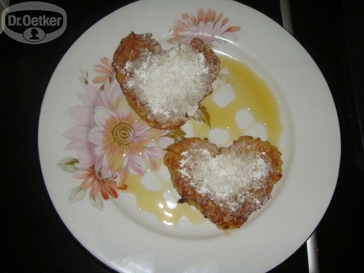 Яблочные оладушки фото