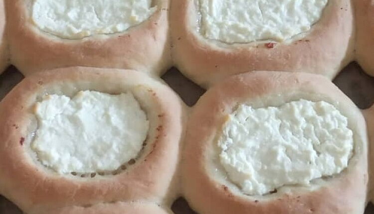 Ватрушка с медом и лимоном