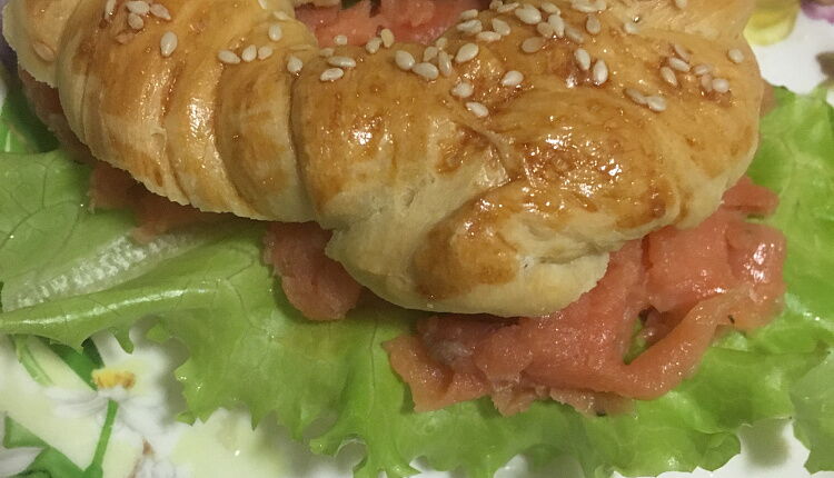 Не сладкие булочки с кунжутом