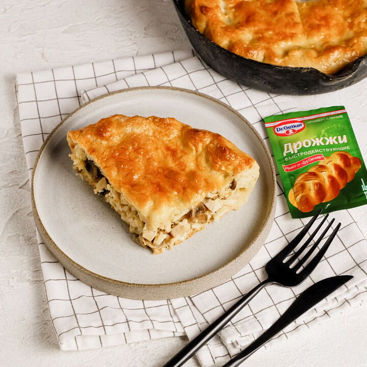 Пирог с курицей, сыром и грибами фото рецепта