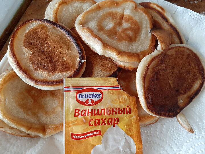 Оладьи на ряженке без яиц фото рецепта
