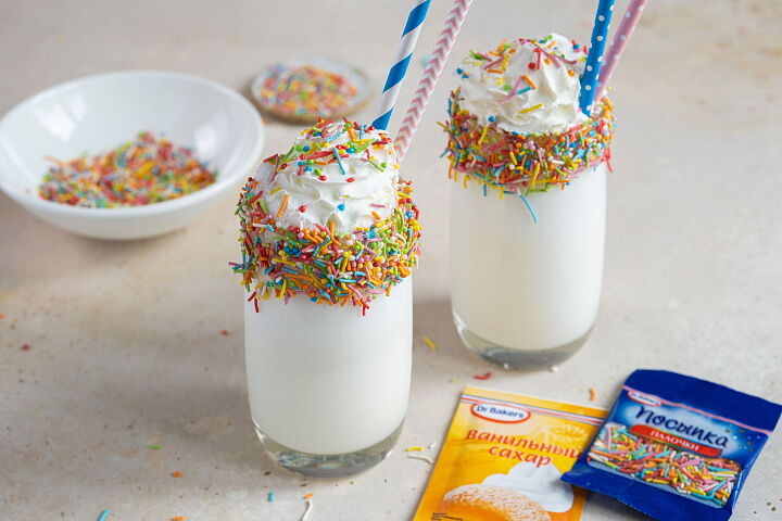 Молочно-ванильный коктейль фото