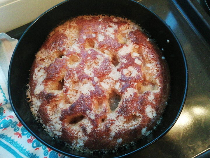 "Дырявый" сахарный пирог фото