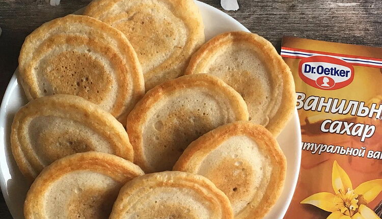 Сырные оладушки с зеленью