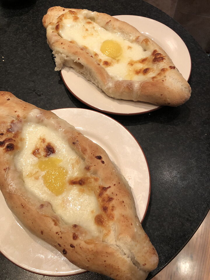 Фото рецепта Хачапури по-Аджарски Хачапури по-Аджарски фото рецепта