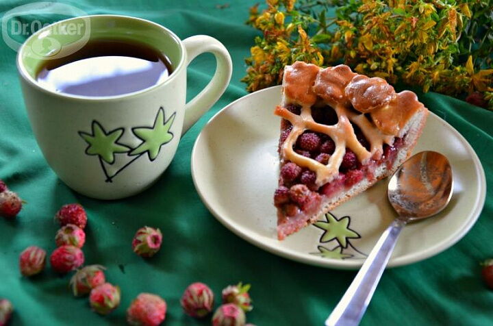 фото рецепта Пирог с лесной земляникой Пирог с лесной земляникой фото