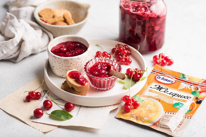 фото рецепта Варенье из красной смородины и вишни Варенье из красной смородины и вишни фото