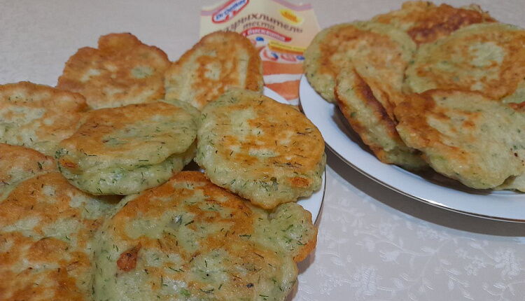 Сырные оладушки с зеленью