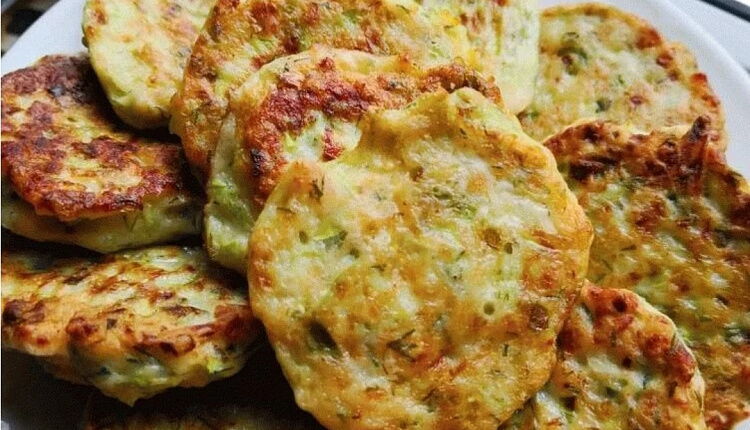 Кабачково-сырные оладьи 