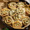 Рулетики с сыром и зеленью