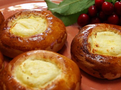 Фото рецепта Вкусные ватрушки с творогом