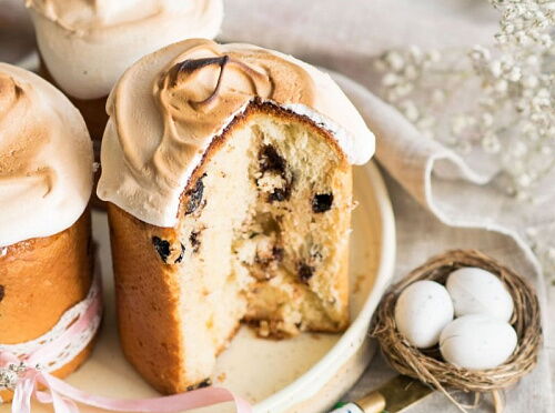 Фото рецепта Кулич с меренгой