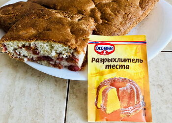 Чайный пирог с сухофруктами, орехами и пряностями