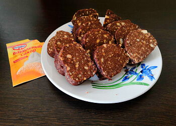 Сладкая колбаска к чаю
