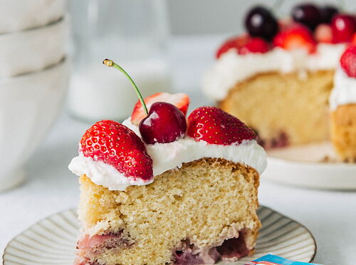 Фото рецепта Пирог с клубникой