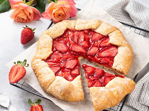 Фото рецепта Клубничная галета