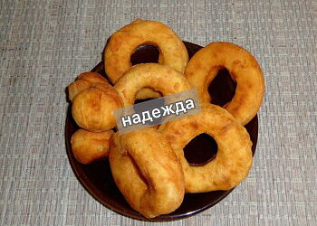 ПОНЧИКИ НА КЕФИРЕ В СКОВОРОДЕ