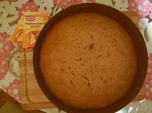 Фото рецепта Тыквенный пирог с мёдом и корицей