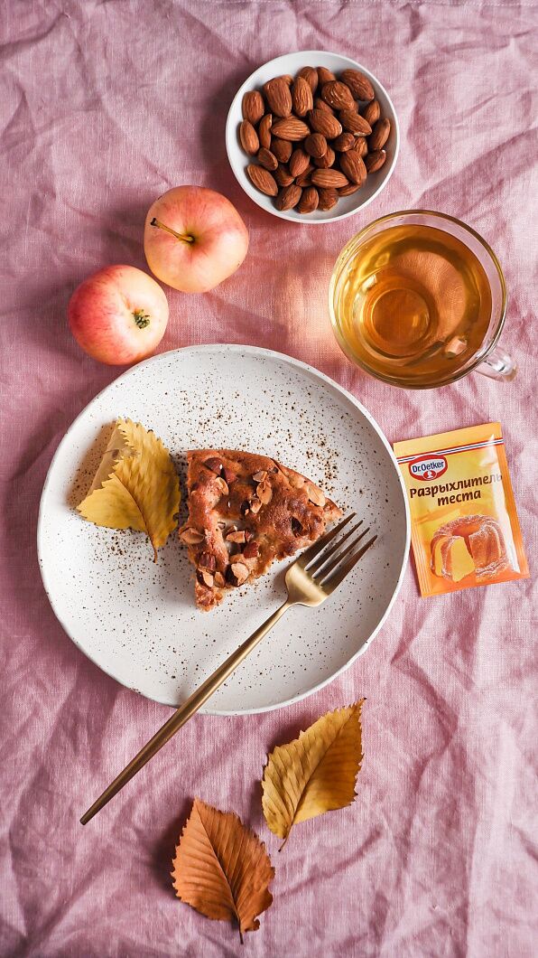 Пряный яблочный кекс