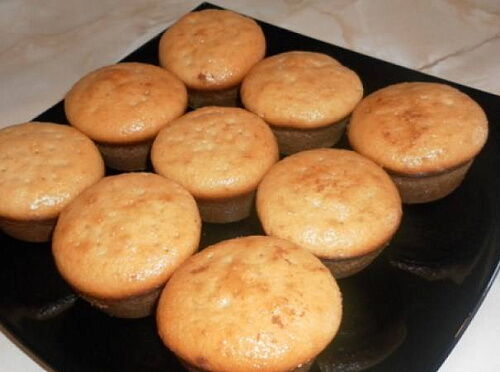 Фото рецепта Кексики с шоколадной начинкой