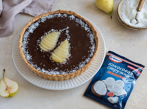 Фото рецепта Кокосово-шоколадный тарт с грушей
