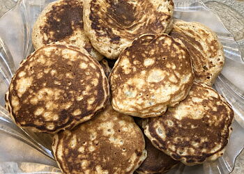Оладьи с корицей и киви