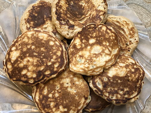 Оладьи с корицей и киви 