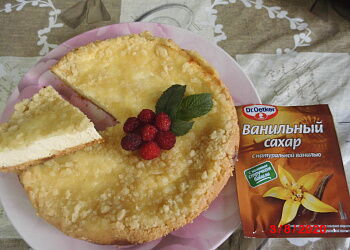 Ватрушка, приготовленная в мультиварке