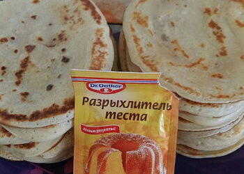 Ванильные блины на кефире и молоке