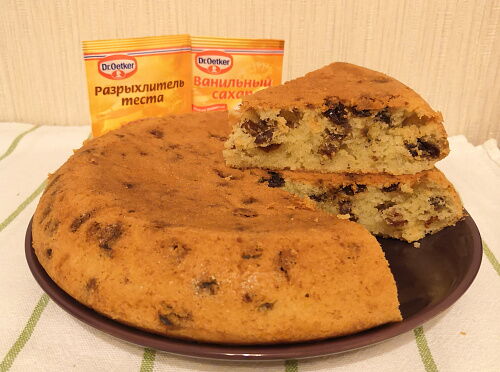 Фото рецепта Кекс с изюмом в мультиварке 