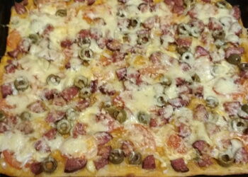 Пицца домашняя