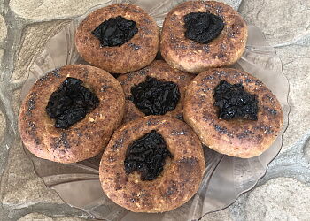 Творожное-кокосовые булочки с черносливом и изюмом