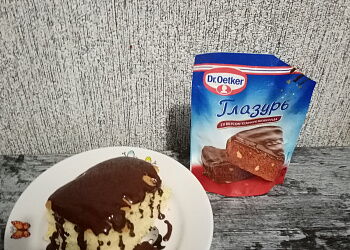 Бисквит с шоколадной глазурью