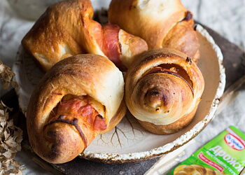 Булочки с беконом