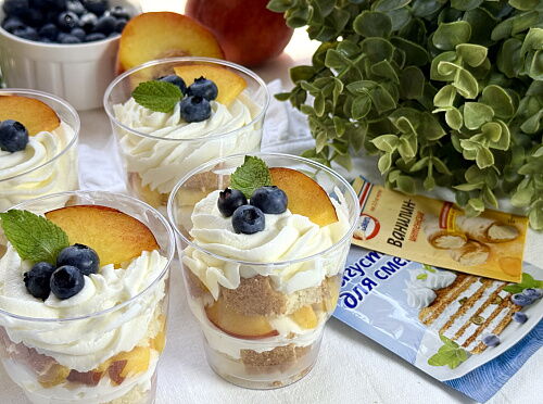 Трайфл с персиками