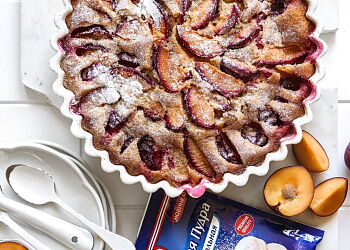 Клафути со сливами