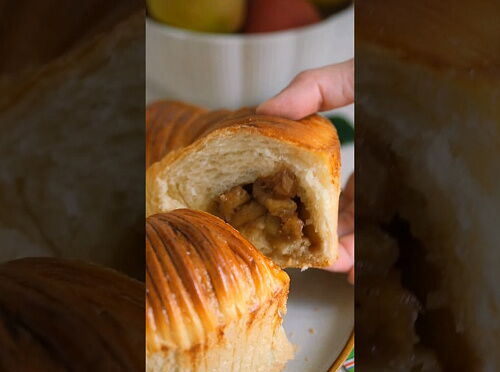 Фото рецепта Пирог с яблоками, корицей и ванилью