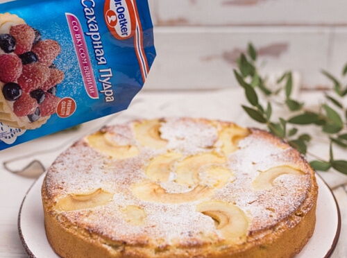 Фото рецепта Шарлотка с яблоками 