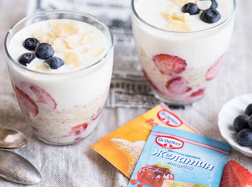 Фото рецепта Каша с желе (ленивая овсянка)