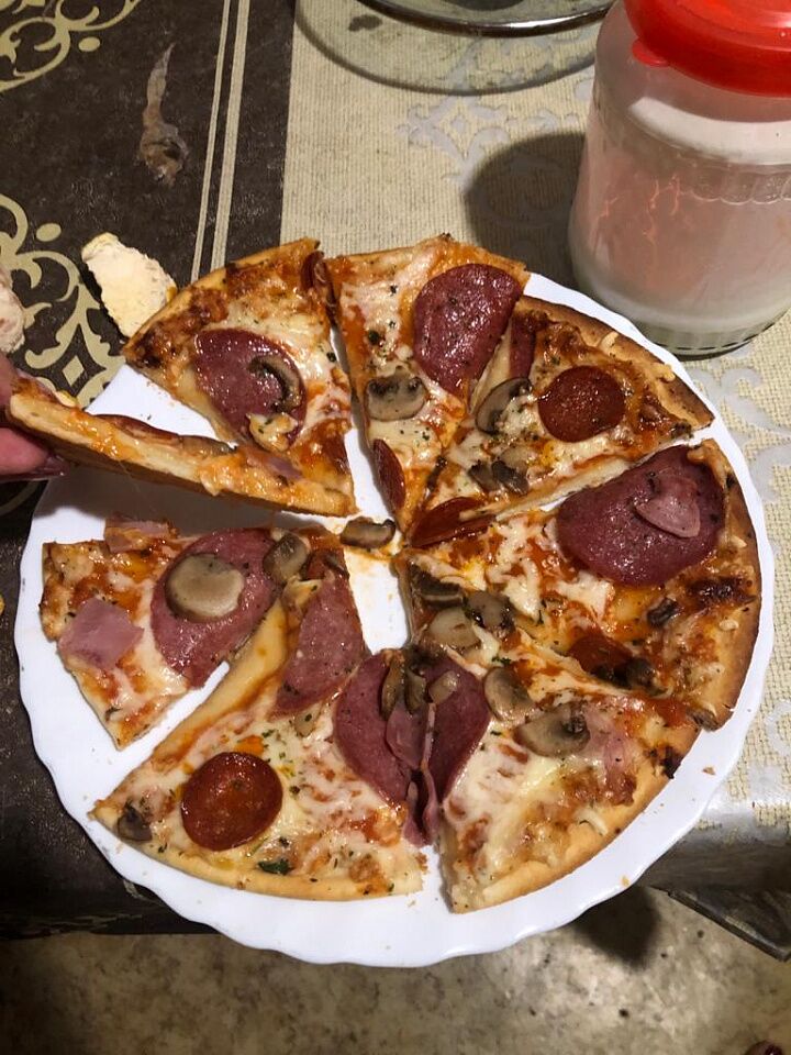 Готовая пицца