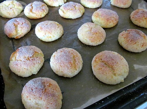 Фото рецепта Нежное творожное печенье