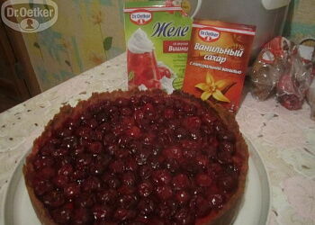 Вишневый торт