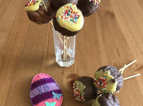 Фото рецепта Кейк - попсы пасхальные