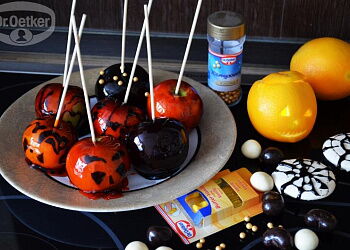 Яблоки в карамели