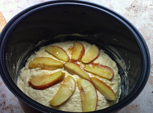 Фото рецепта Творожный кекс с яблоками