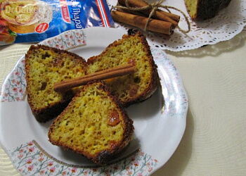 Апельсиновый кекс с изюмом